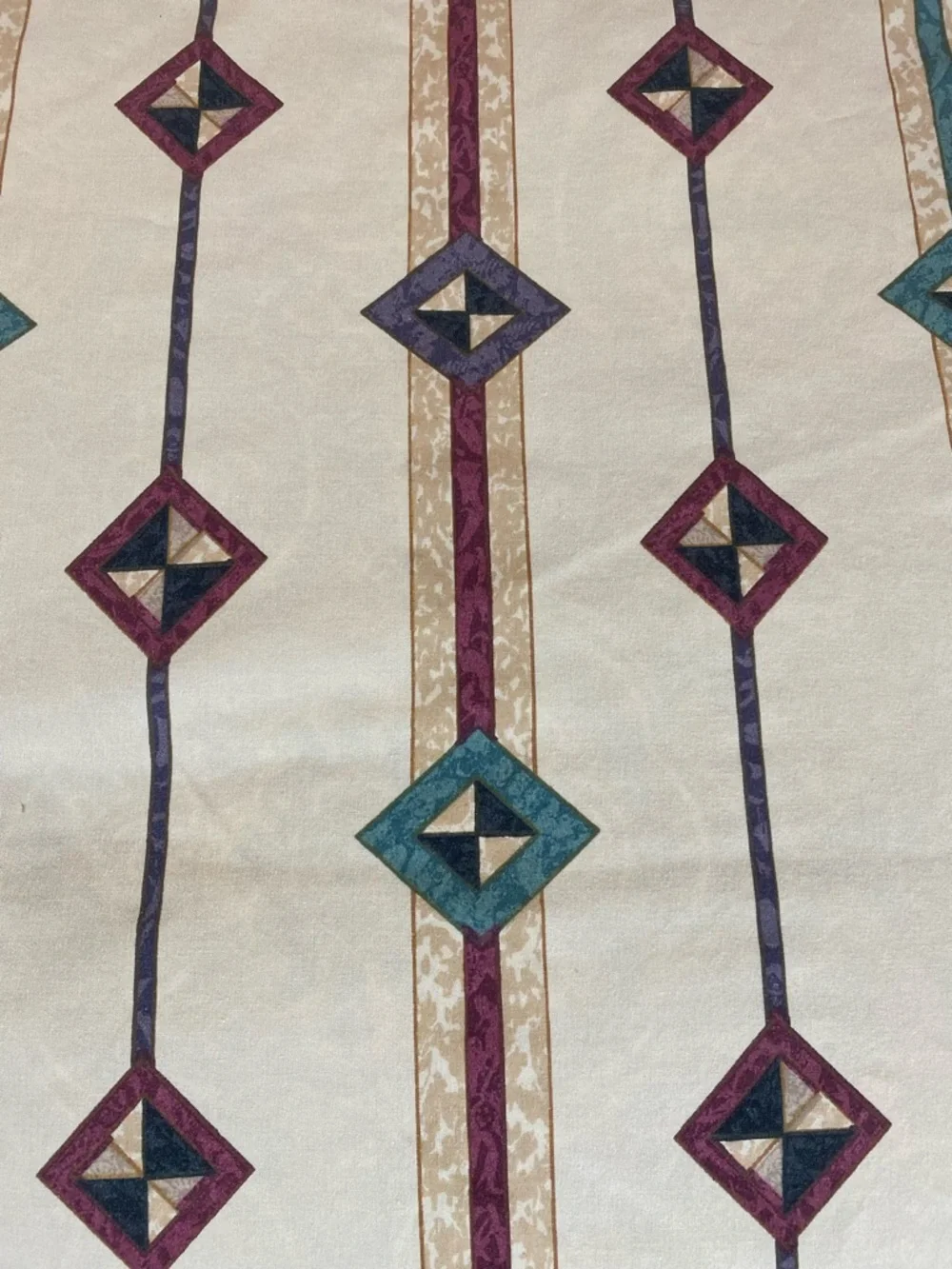 Spring Beige Bedding Set with Teal and Burgundy Geometric Accents 3 pc set